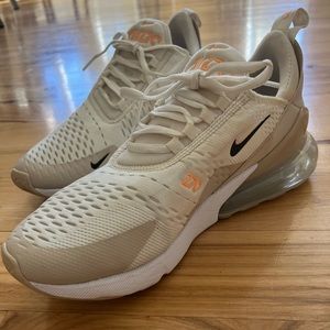 Womens  Nike Air 270.  Cream and white. Size 10